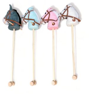 KOŃ NA PATYKU (MAS28) (X4_OPAKOWANIE) (24_KARTON)